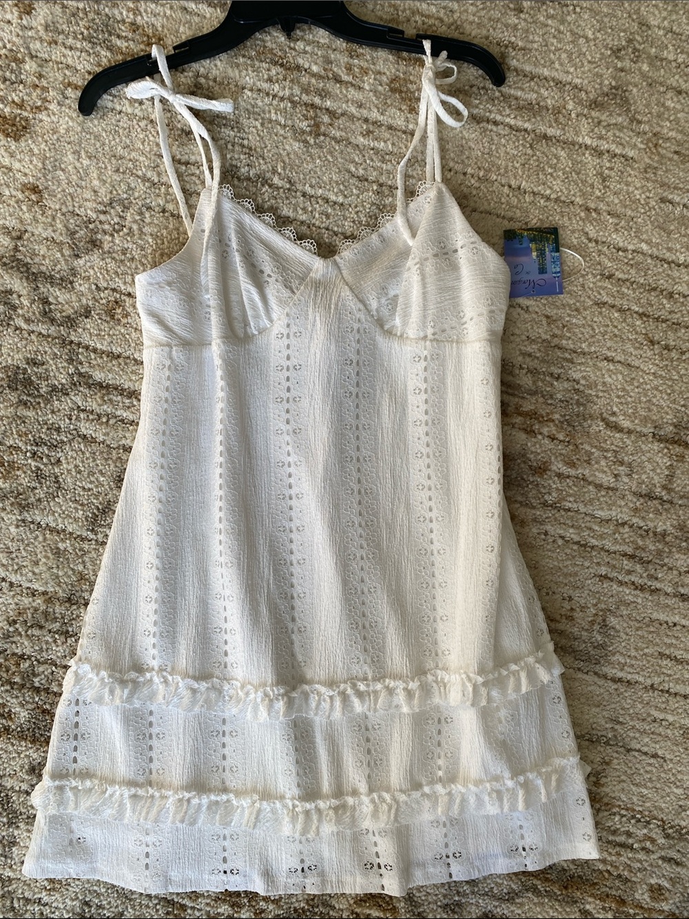 Morgan & Co. White Eyelet Tie-Shoulder Slip
